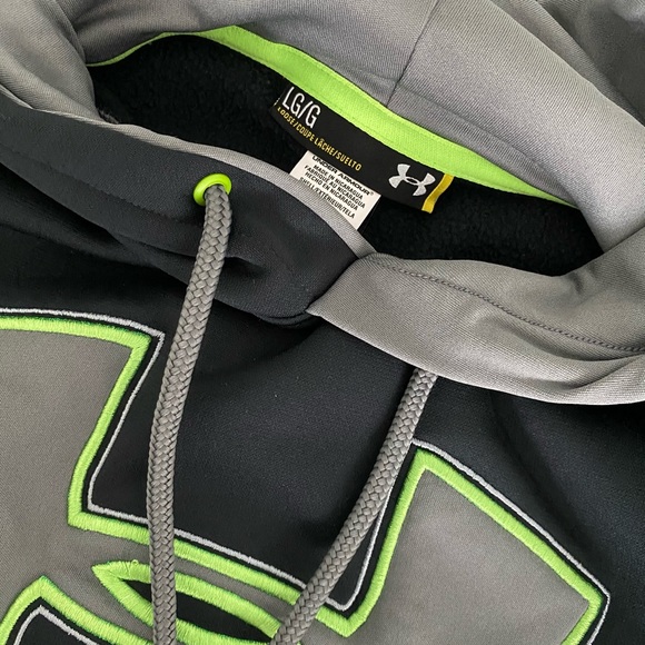 Under Armor Black Hoodie - Size L - Picture 2 of 5